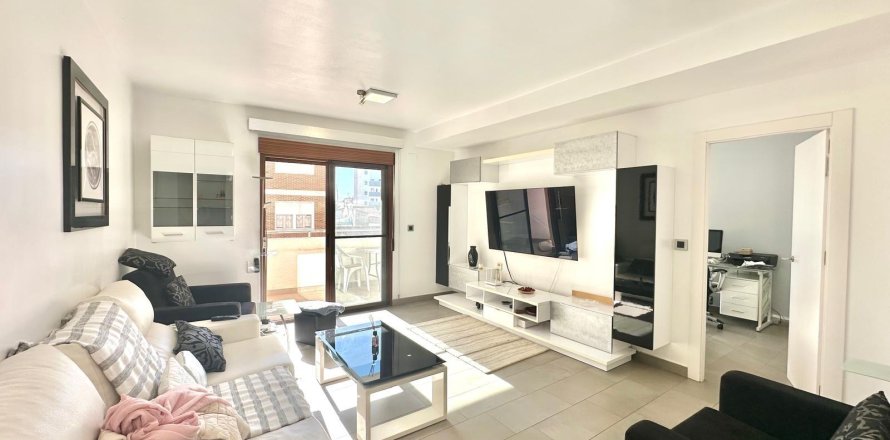 Huoneisto Torrevieja, Alicante, Espanja 3 makuuhuonetta, 93 m2 No. 146429