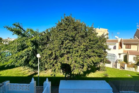 Kamienica w Torrevieja, Alicante, Hiszpania 3 sypialnie, 65 mkw. nr 146430 – zdjęcie 9