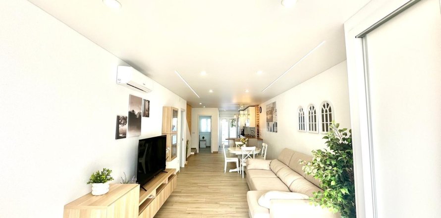 Kamienica w Torrevieja, Alicante, Hiszpania 3 sypialnie, 65 mkw. nr 146430