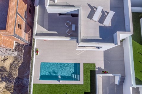 Villa till salu Rojales, Alicante, Spanien 3 sovrum, 136 kvm. Nr. 75689 - foto 4