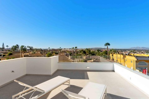 Villa till salu Rojales, Alicante, Spanien 3 sovrum, 136 kvm. Nr. 75689 - foto 29