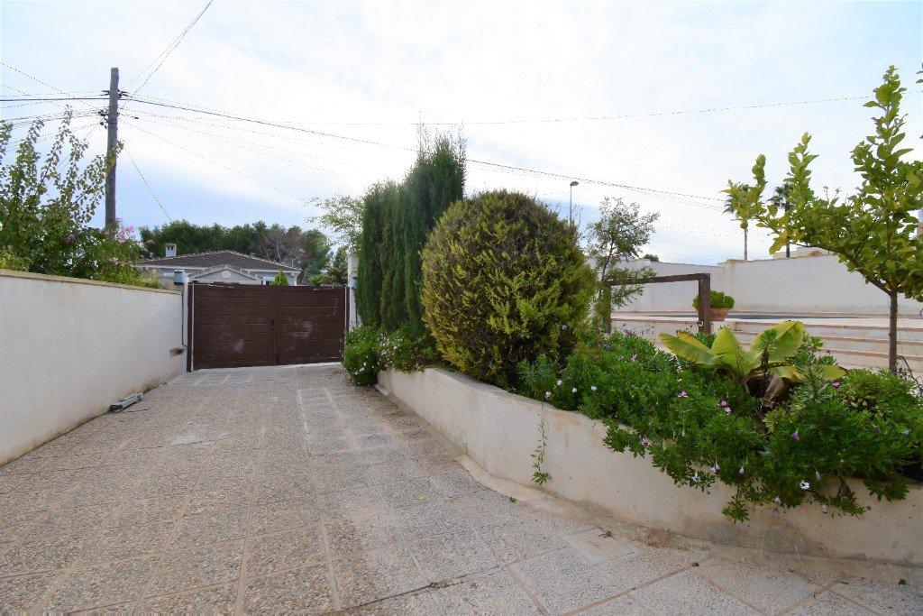Вилла в Пинар де Камповерде, Аликанте, Испания 4 спальни, 150м2 №144797