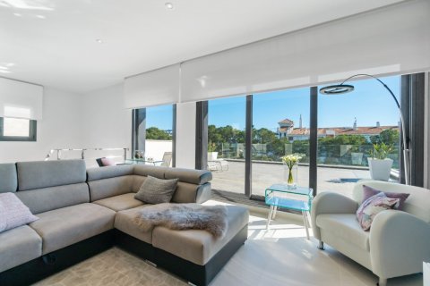 Villa pārdošanā Dehesa De Campoamor, Alicante, Spānijā 3 istabas, 200 m2 Nr. 144802 - attēls 7