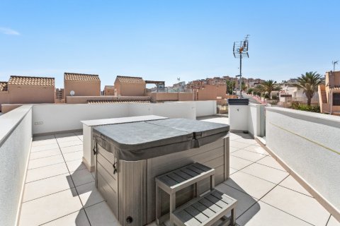 Продажа виллы в Ла Мата, Аликанте, Испания 3 спальни, 175м2 №144798 - фото 25