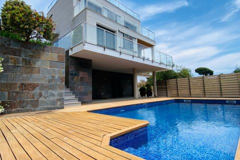 Māja pārdošanā Lloret de Mar, Girona, Spānijā 3 istabas, 245 m2 Nr. 73009 - attēls 4