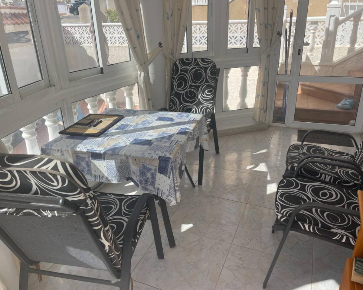 Villa i Ciudad Quesada, Alicante, Spanien 2 sovrum, 70 kvm. Nr. 149093