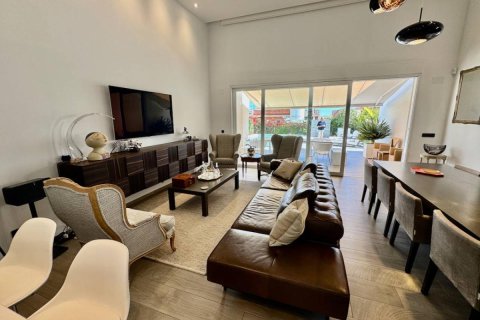 Villa for sale in Alicante, Spain 2 bedrooms, 132 sq.m. No. 149092 - photo 6