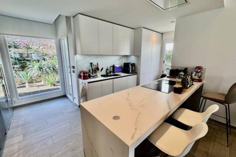 Villa for sale in Alicante, Spain 2 bedrooms, 132 sq.m. No. 149092 - photo 9