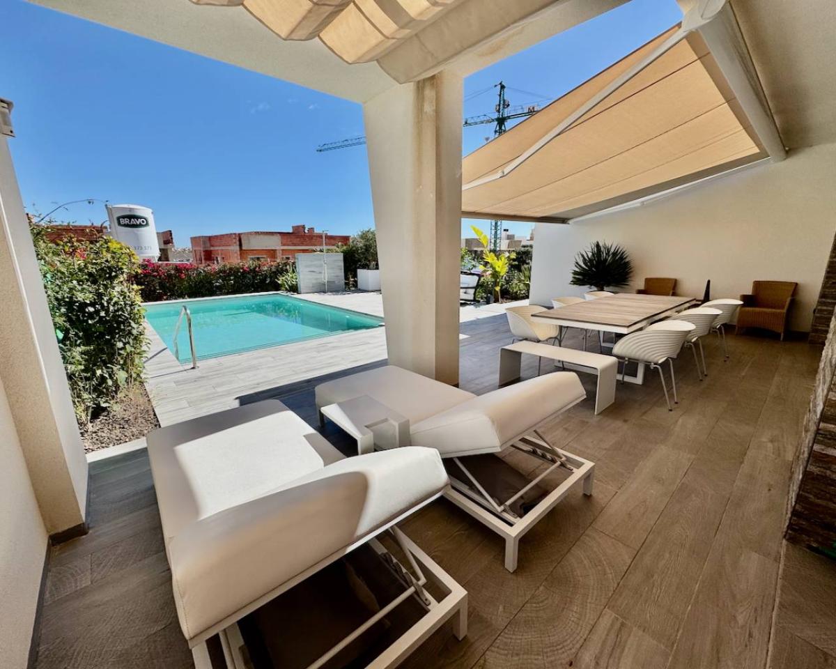 Villa in Alicante, Spain 2 bedrooms, 132 sq.m. No. 149092