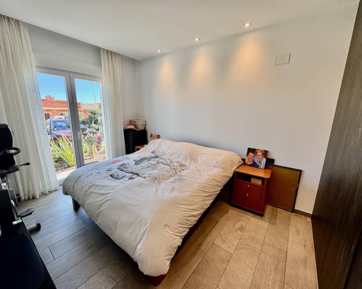Villa in Alicante, Spain 2 bedrooms, 132 sq.m. No. 149092
