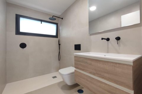 Huoneisto myytävänä Los Alcazares, Murcia, Espanja, 2 makuuhuonetta, 76 m2 No. 149095 - kuva 5