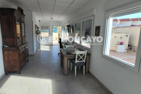 Villa en venta en San Fulgencio, Alicante, España 3 dormitorios, 212 m2 No. 149094 - foto 27