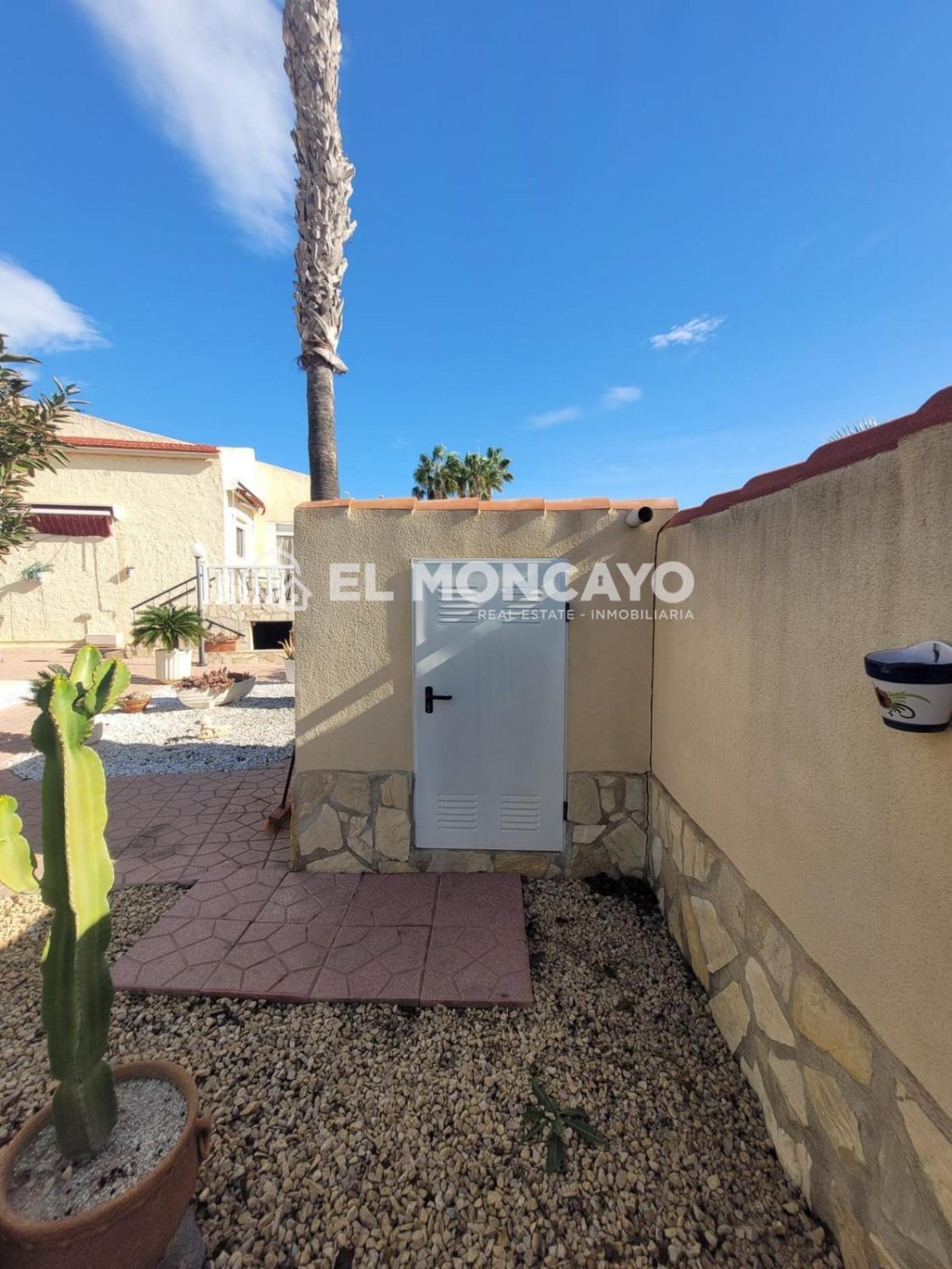 Villa a San Fulgencio, Alicante, Spagna 3 camere da letto, 212 mq. N° 149094