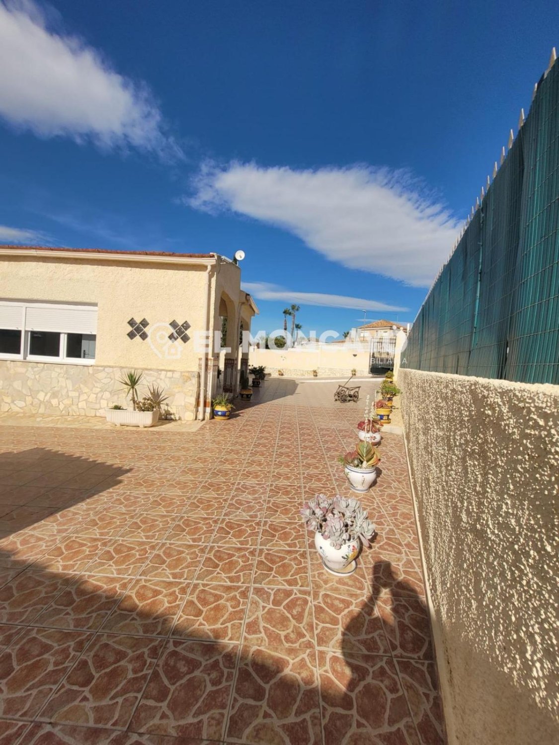 Villa a San Fulgencio, Alicante, Spagna 3 camere da letto, 212 mq. N° 149094
