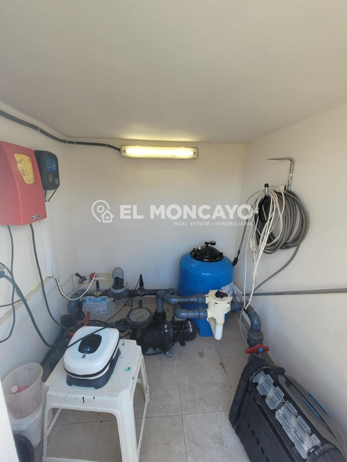 Villa a San Fulgencio, Alicante, Spagna 3 camere da letto, 212 mq. N° 149094