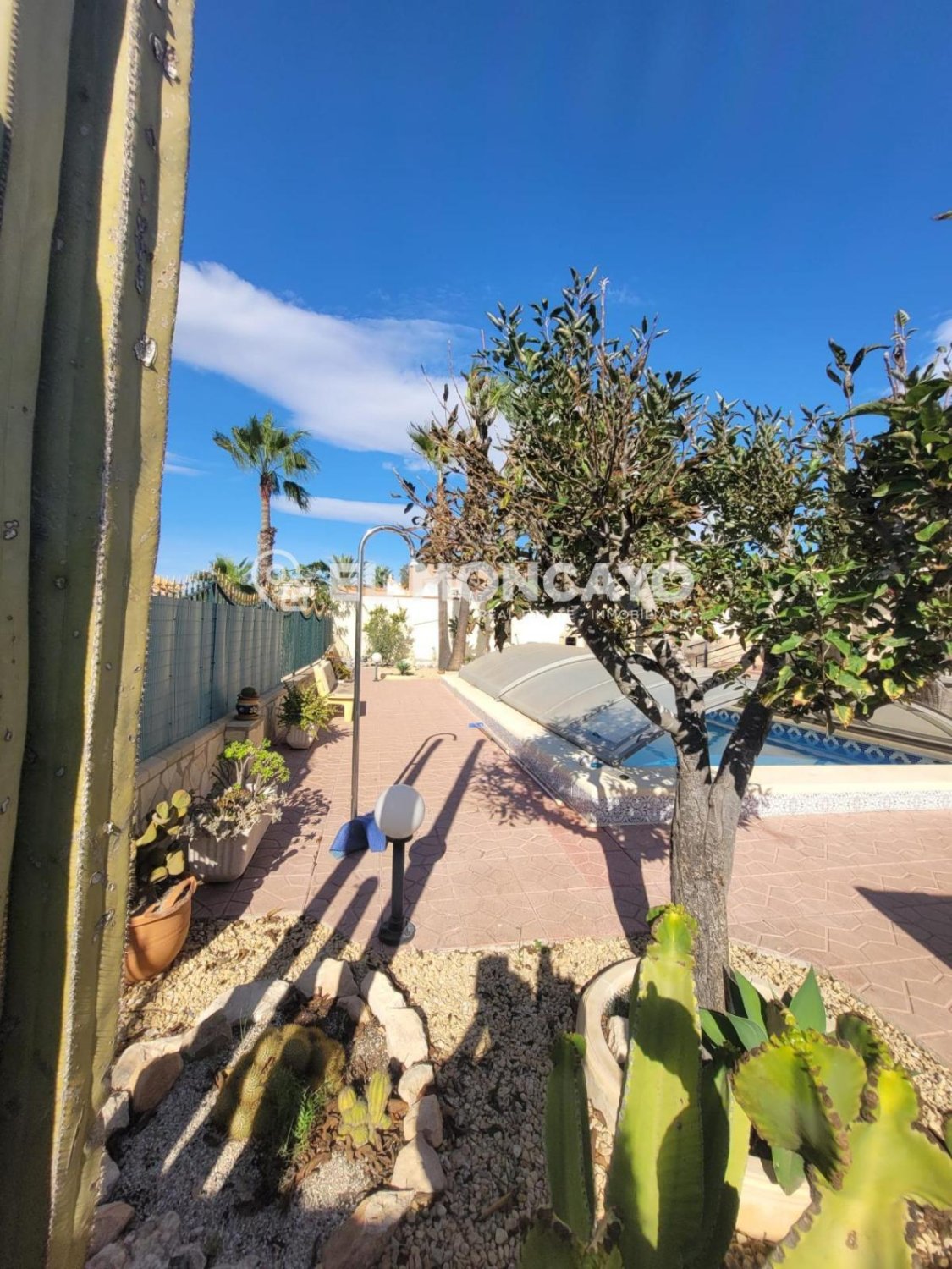 Villa a San Fulgencio, Alicante, Spagna 3 camere da letto, 212 mq. N° 149094