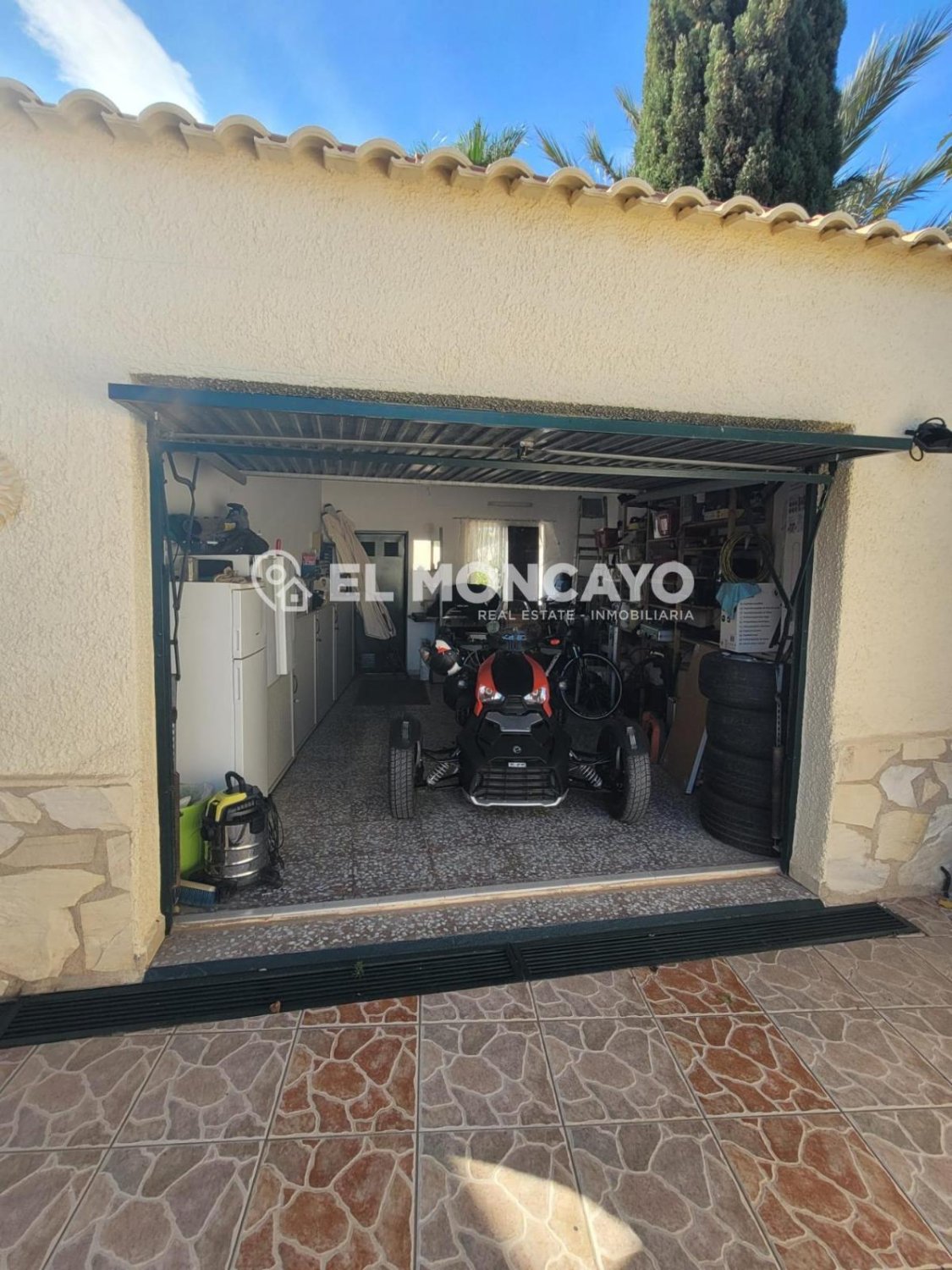 Villa a San Fulgencio, Alicante, Spagna 3 camere da letto, 212 mq. N° 149094