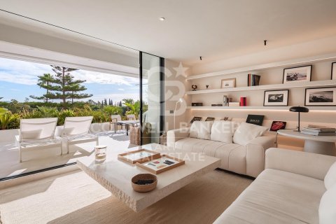 Huoneisto myytävänä Marbella, Malaga, Espanja, 3 makuuhuonetta, 317 m2 No. 158822 - kuva 3