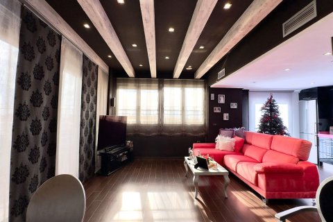 Liikekiinteistö myytävänä Torrevieja, Alicante, Espanja, 12 makuuhuonetta, 335 m2 No. 166020 - kuva 17