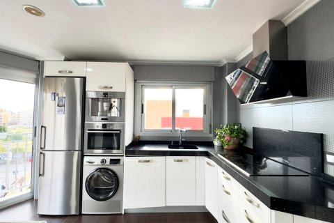 Liikekiinteistö myytävänä Torrevieja, Alicante, Espanja, 12 makuuhuonetta, 335 m2 No. 166020 - kuva 10