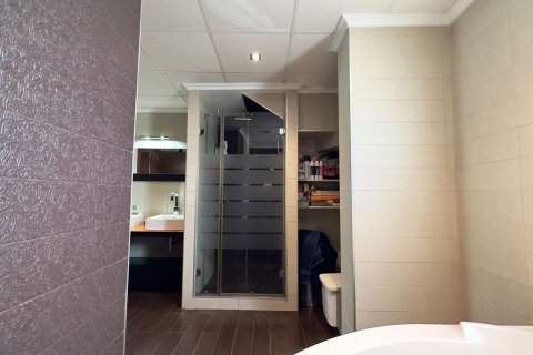 Liikekiinteistö myytävänä Torrevieja, Alicante, Espanja, 12 makuuhuonetta, 335 m2 No. 166020 - kuva 28