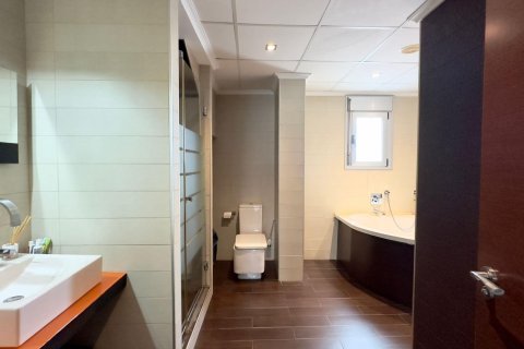 Liikekiinteistö myytävänä Torrevieja, Alicante, Espanja, 12 makuuhuonetta, 335 m2 No. 166020 - kuva 29