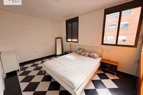 Apartment for sale in Valencia, Spain 1 bedroom, 63 sq.m. No. 166022 - photo 4