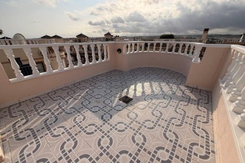 House for sale in Alicante, Spain 3 bedrooms, 100 sq.m. No. 166025 - photo 13