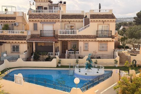 House for sale in Alicante, Spain 3 bedrooms, 100 sq.m. No. 166025 - photo 24