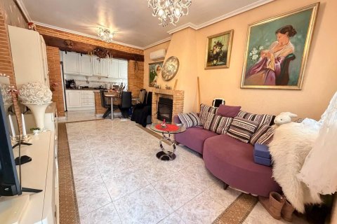 House for sale in Alicante, Spain 3 bedrooms, 100 sq.m. No. 166025 - photo 23