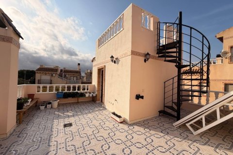 House for sale in Alicante, Spain 3 bedrooms, 100 sq.m. No. 166025 - photo 12