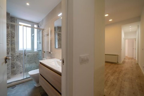 Wohnung zum Verkauf in Madrid, Spanien 2 Schlafzimmer, 54 m2 Nr. 166026 - Foto 6