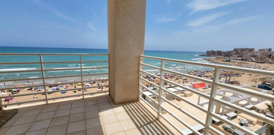Dzīvoklis Torrevieja, Alicante, Spānijā 2 istabas, 60 m2 Nr. 163153