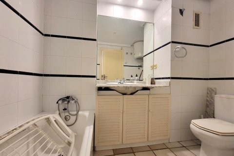 Dzīvoklis pārdošanā Torrevieja, Alicante, Spānijā 2 istabas, 60 m2 Nr. 163153 - attēls 26