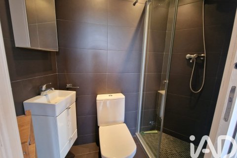 Apartment à vendre à Barcelona, Espagne, 2 chambres, 74 m2 No. 187612 - photo 15