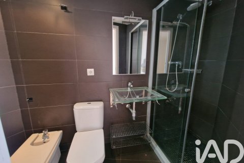 Apartment à vendre à Barcelona, Espagne, 2 chambres, 74 m2 No. 187612 - photo 17