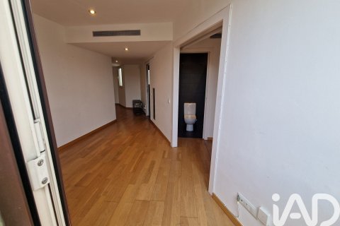 Apartment à vendre à Barcelona, Espagne, 2 chambres, 74 m2 No. 187612 - photo 9