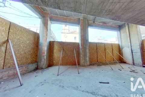 Продажа коммерческой недвижимости в Рокетес, Таррагона, Испания 2 спальни, 129м2 №187613 - фото 9