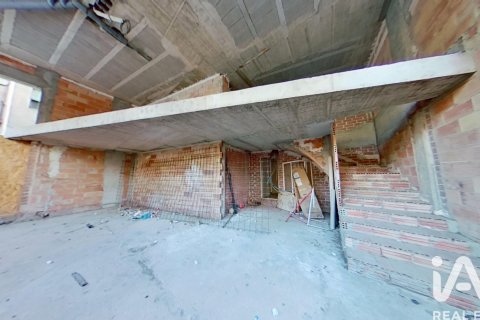 Продажа коммерческой недвижимости в Рокетес, Таррагона, Испания 2 спальни, 129м2 №187613 - фото 7