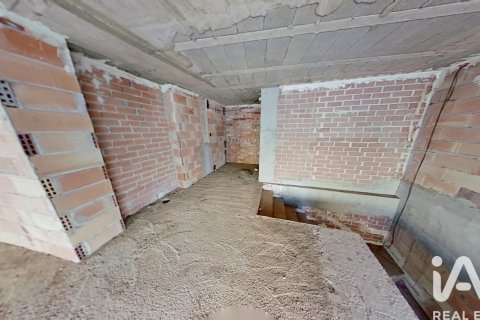 Продажа коммерческой недвижимости в Рокетес, Таррагона, Испания 2 спальни, 129м2 №187613 - фото 5