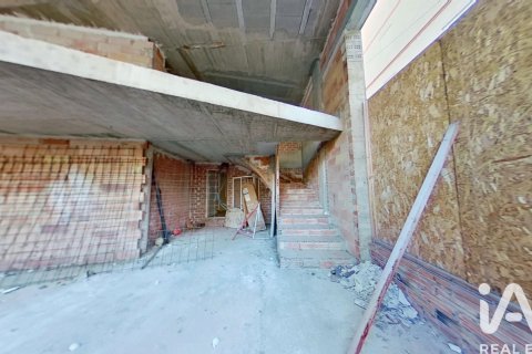 Продажа коммерческой недвижимости в Рокетес, Таррагона, Испания 2 спальни, 129м2 №187613 - фото 3