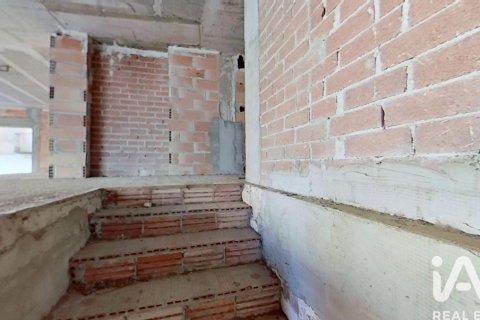 Продажа коммерческой недвижимости в Рокетес, Таррагона, Испания 2 спальни, 129м2 №187613 - фото 27