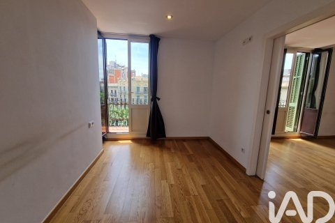 Apartment à vendre à Barcelona, Espagne, 2 chambres, 82 m2 No. 187611 - photo 5