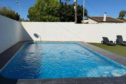 Villa en venta Los Balcones, Alicante, España 3 dormitorios, 132 m2 No. 115238 - foto 4