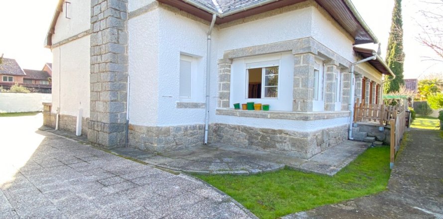 Villa Alpedrete, Madrid, Spagna 3 camere da letto, 325 mq. N° 107992