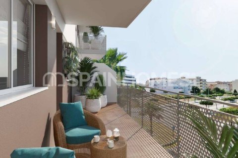 Apartment for sale in Velez-Malaga, Malaga, Spain 3 bedrooms, 82 sq.m. No. 107993 - photo 4