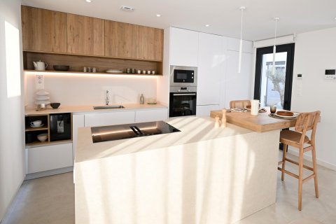 Villa till salu i Banos Y Mendigo, Murcia, Spanien 3 sovrum, 123 kvm. Nr. 75604 - foto 6