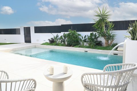 Villa till salu i Banos Y Mendigo, Murcia, Spanien 3 sovrum, 123 kvm. Nr. 75604 - foto 3