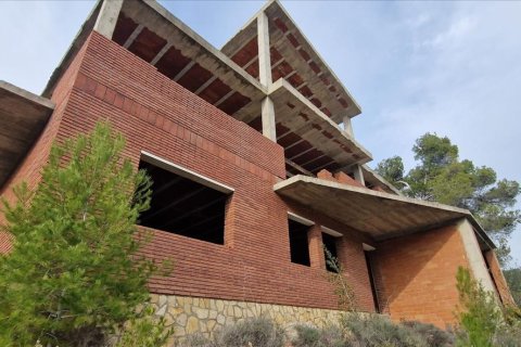 Сasa en venta en Corbera de Llobregat, Barcelona, España 1 dormitorio, 233 m2 No. 191523 - foto 2