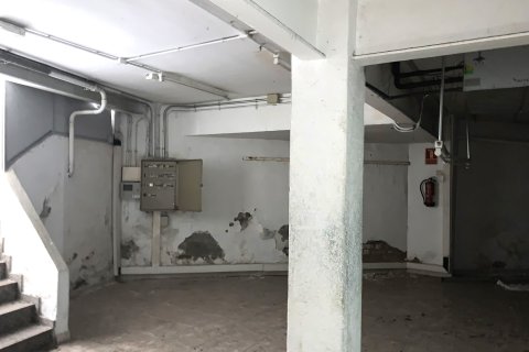 Продажа магазина в Бадалона, Барселона, Испания 215м2 №191528 - фото 4